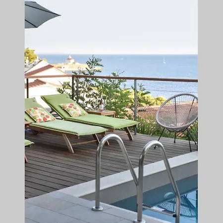 4 Stars With Private Pool, 100m Away From The Beach And Close To The Town Center Apartmán *
