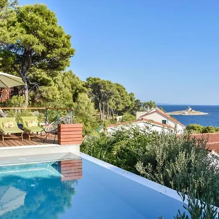 4 Stars With Private Pool, 100m Away From The Beach And Close To The Town Center Apartmán *