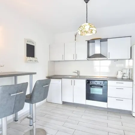 4 Stars With Private Pool, 100m Away From The Beach And Close To The Town Center Apartmán Hvar Town