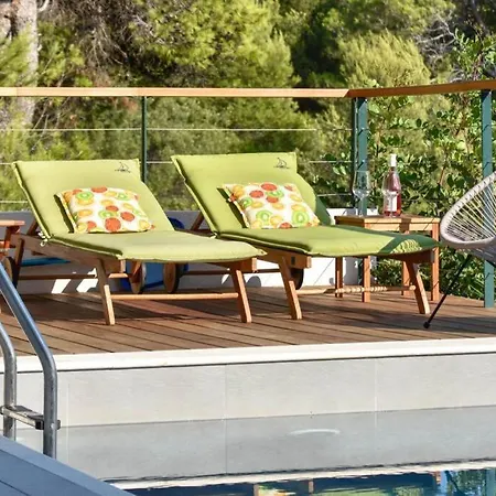 4 Stars With Private Pool, 100m Away From The Beach And Close To The Town Center Hvar Town