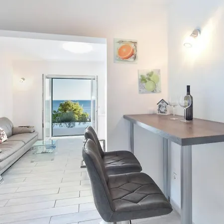 Apartmán 4 Stars With Private Pool, 100m Away From The Beach And Close To The Town Center Hvar Town